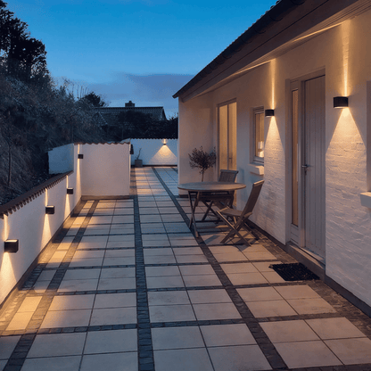 Elivo LED Wandleuchte - Wasserdichte Outdoor/Indoor Lampe, 9W Up & Down Licht