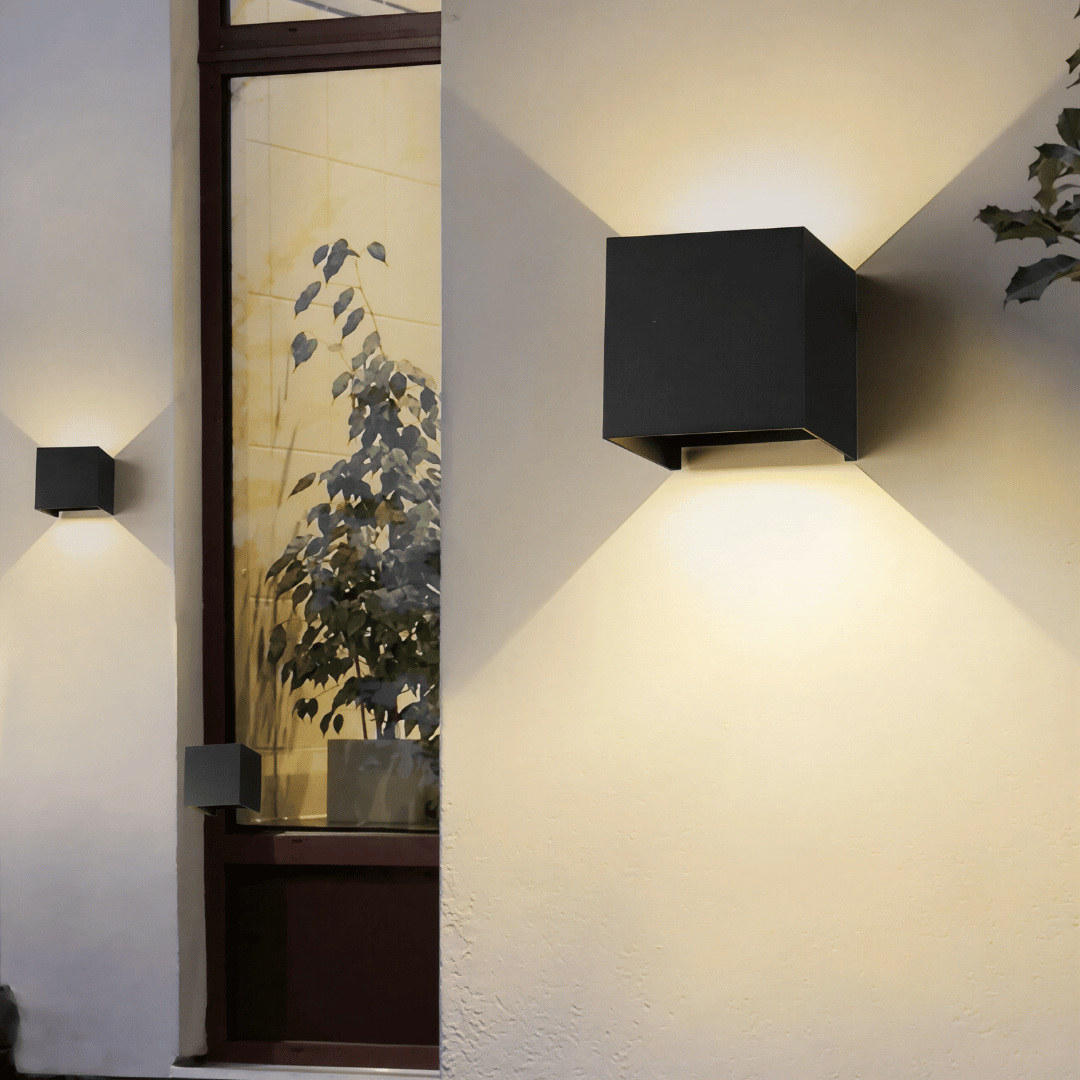 Elivo LED Wandleuchte - Wasserdichte Outdoor/Indoor Lampe, 9W Up & Down Licht