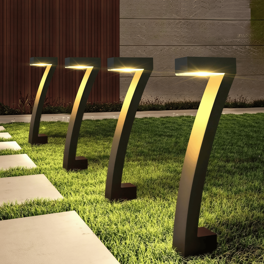 Premium Solar Gartenlichter - 4/8 wasserdichte LED Außenleuchten für Wege, Terrasse, Einfahrt & Garten